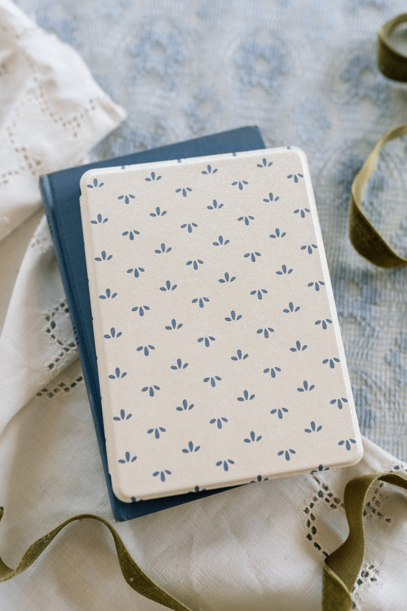 Lundy Blue - Kindle Case