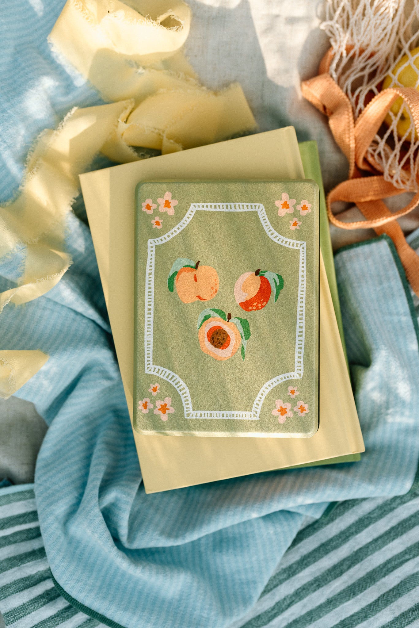 Peachy - Kindle Case