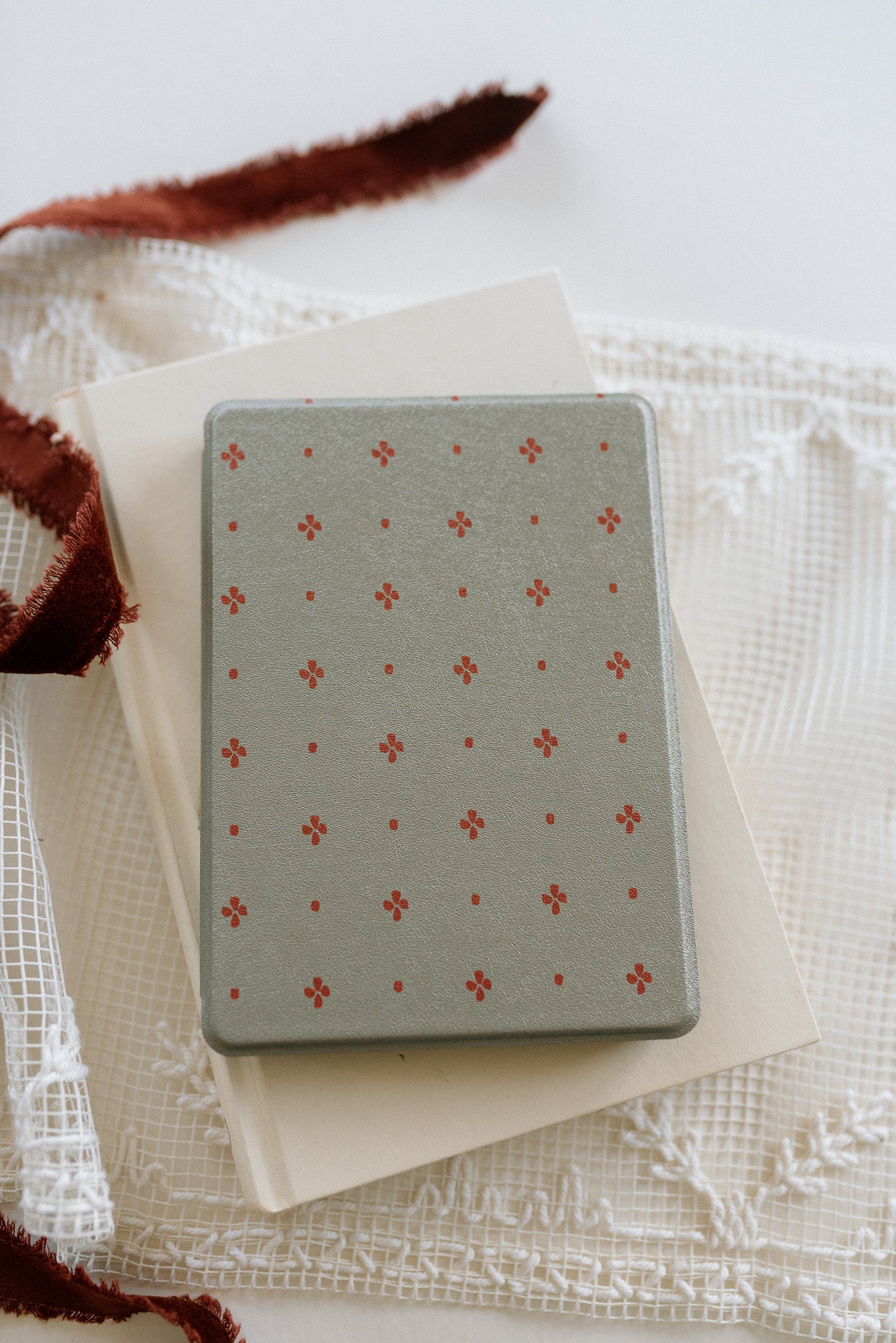 Little Meadow- Kindle Case
