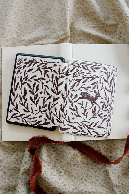 Folk & Fawn - Kindle Case